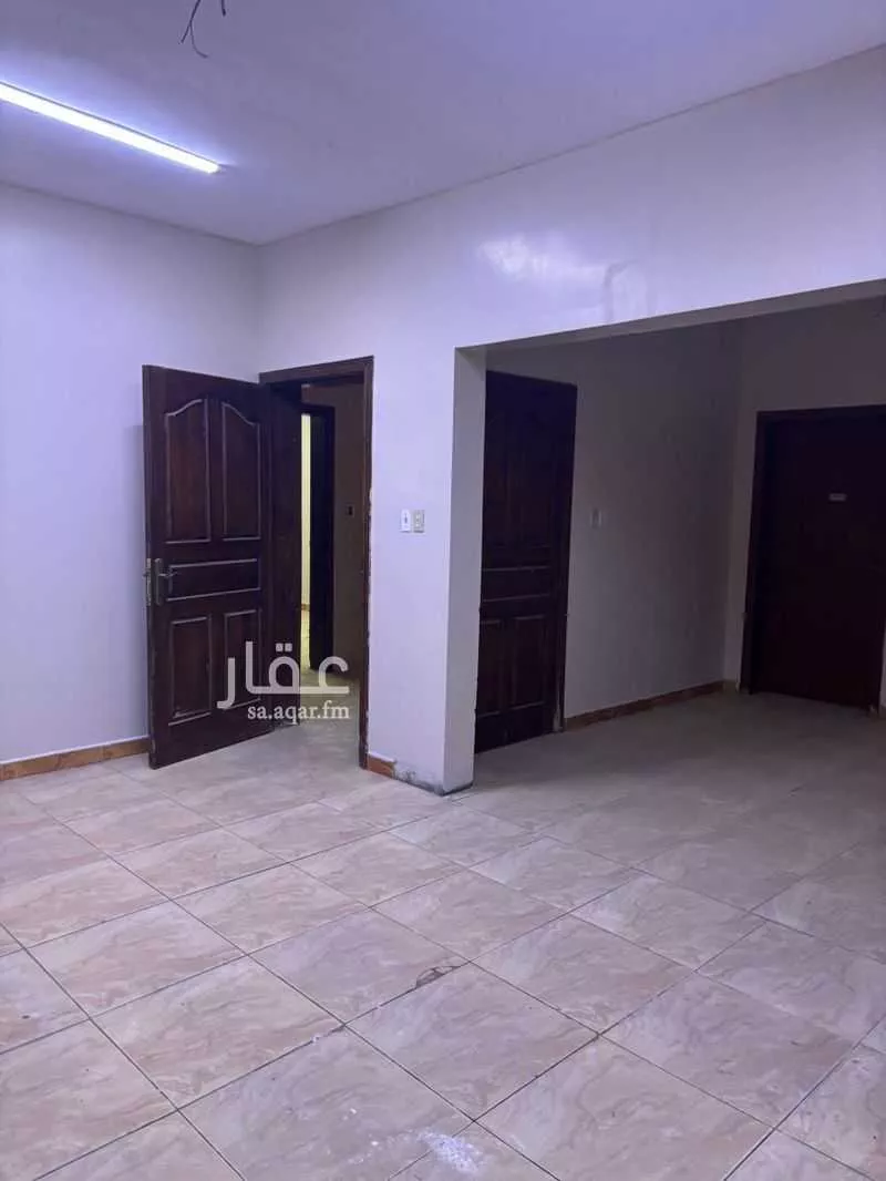 400 sqm building in Al Dabab 3