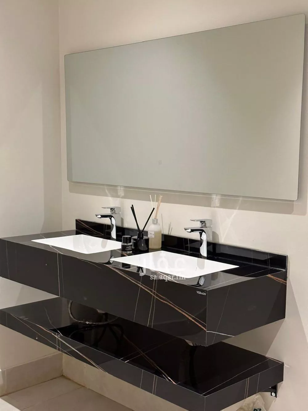 3 bedroom apartment in Al Hazm 3