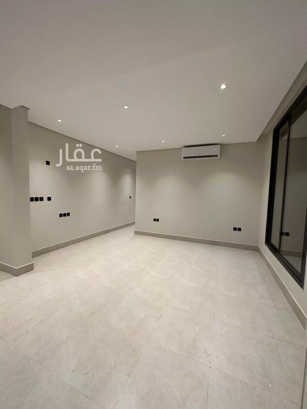 3 bedroom apartment in Al Hazm 7
