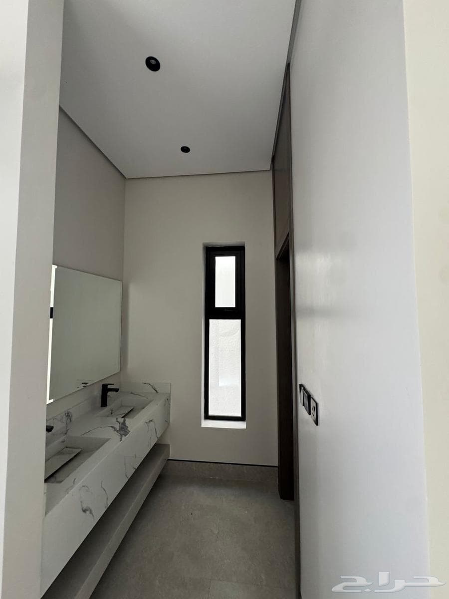 6 bedroom villa in As Saif 11
