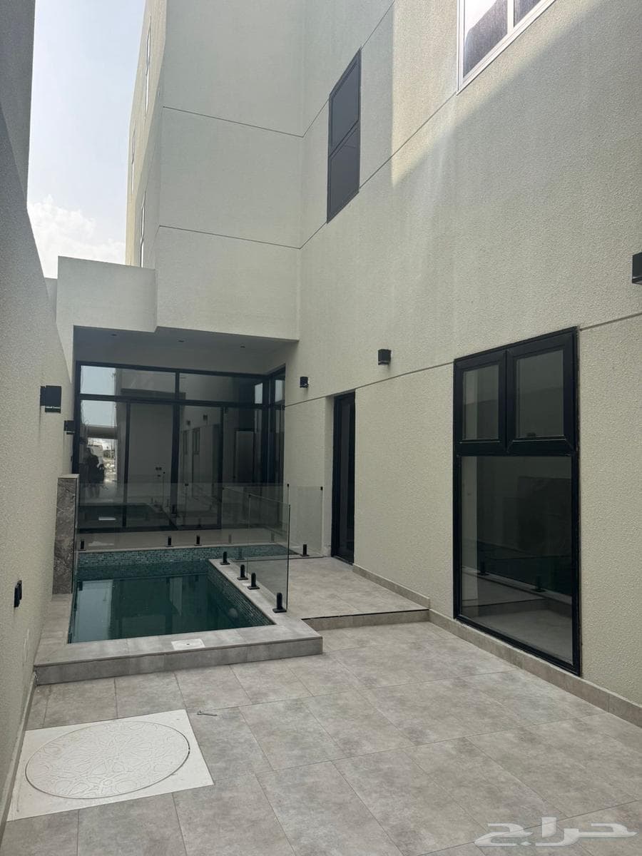 6 bedroom villa in As Saif 12