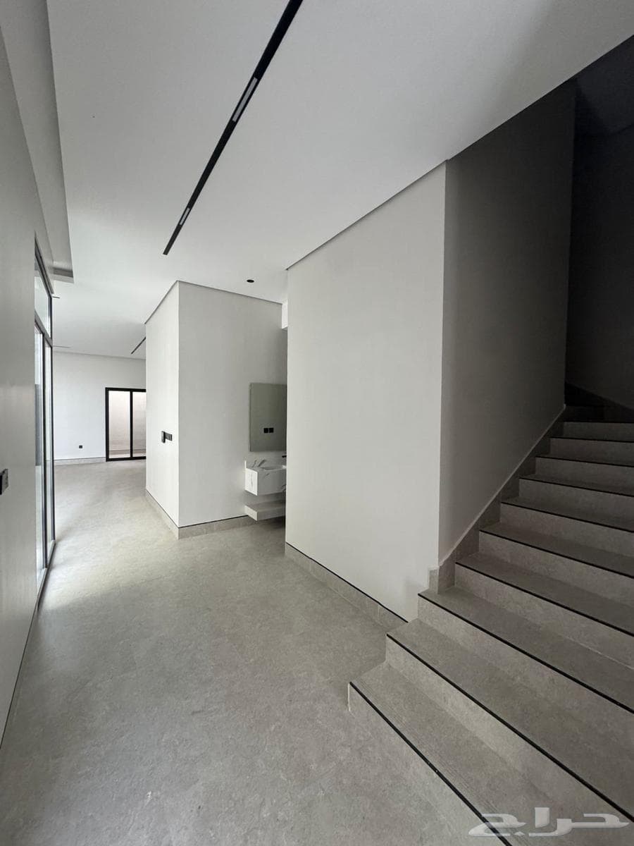 6 bedroom villa in As Saif 13