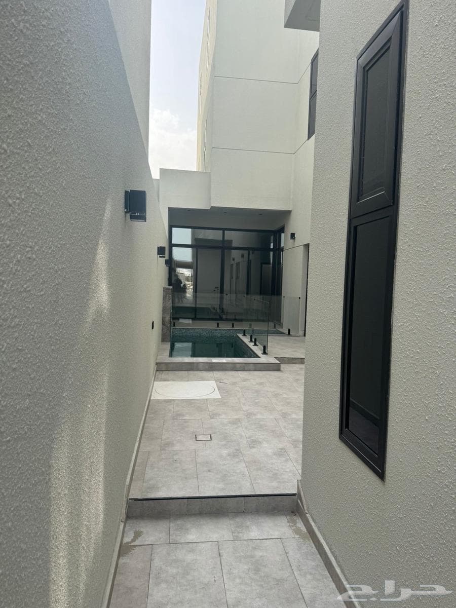 6 bedroom villa in As Saif 4