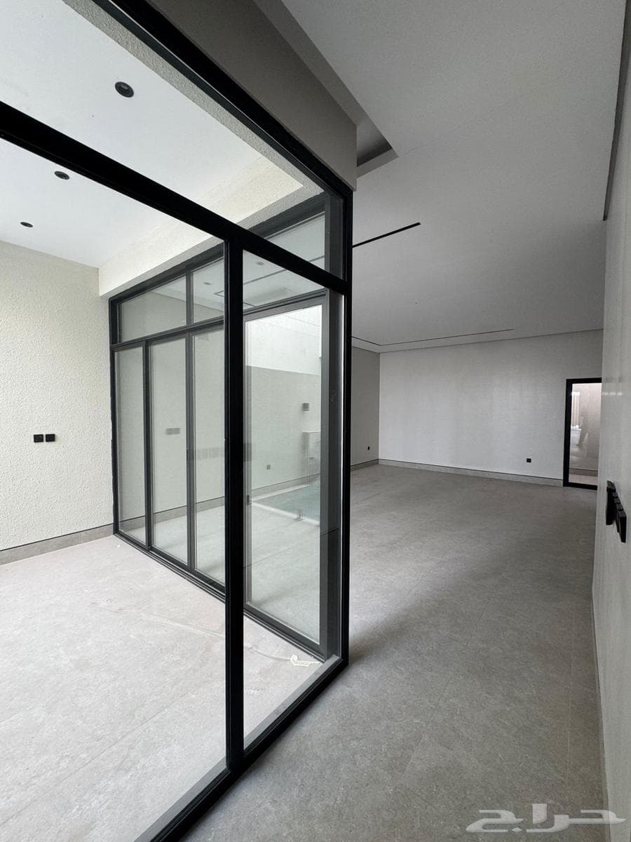 6 bedroom villa in As Saif 5