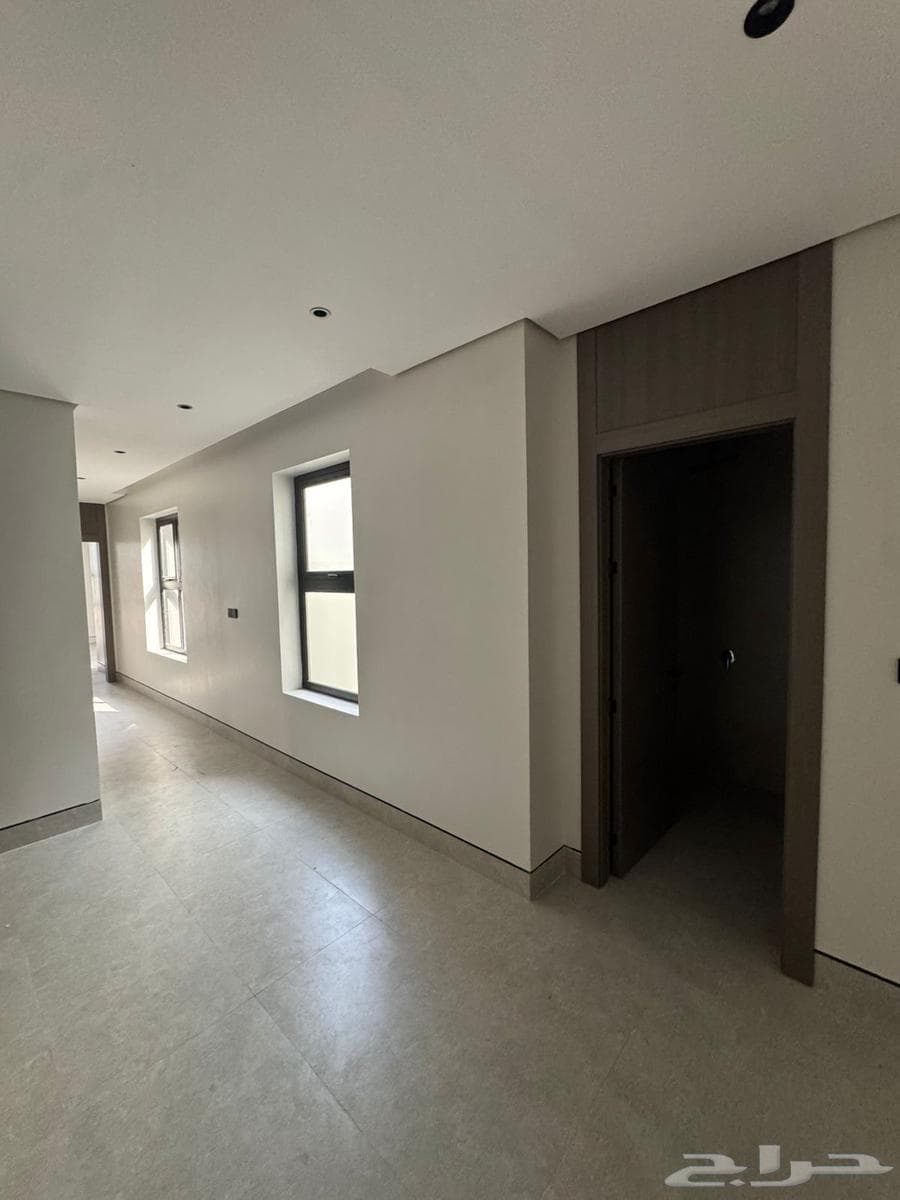 6 bedroom villa in As Saif 9