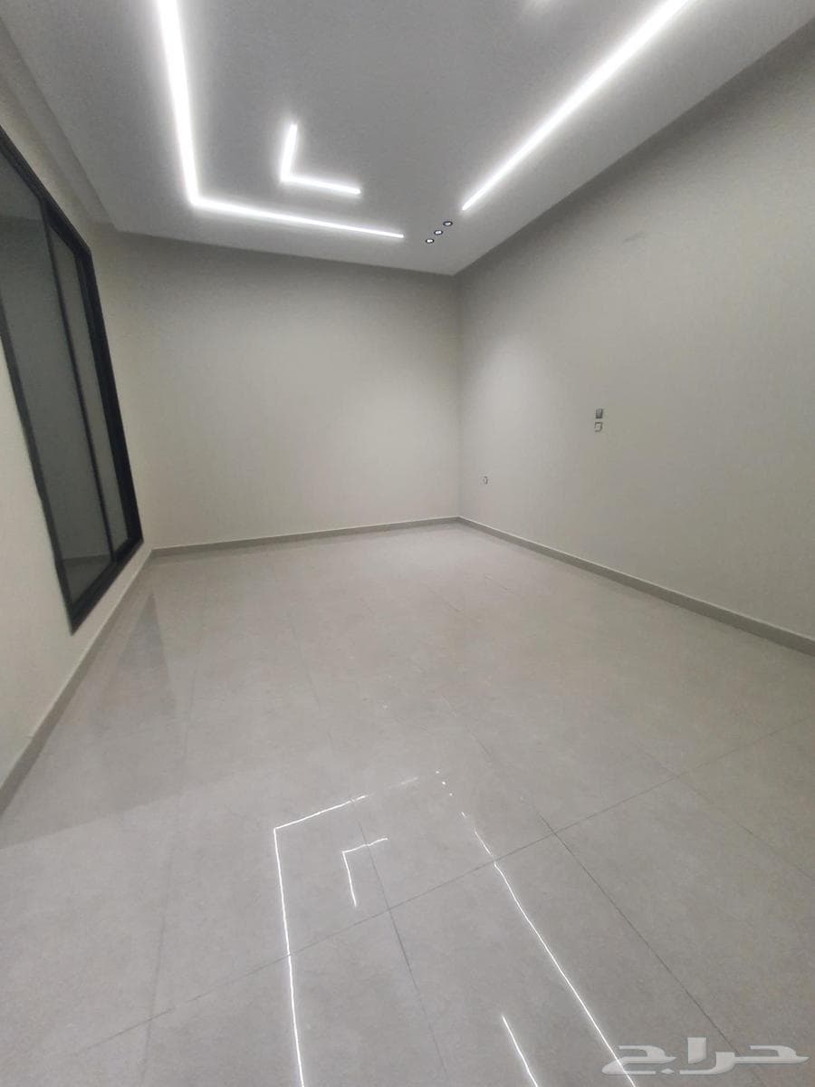 9 bedroom villa in Uhud 16