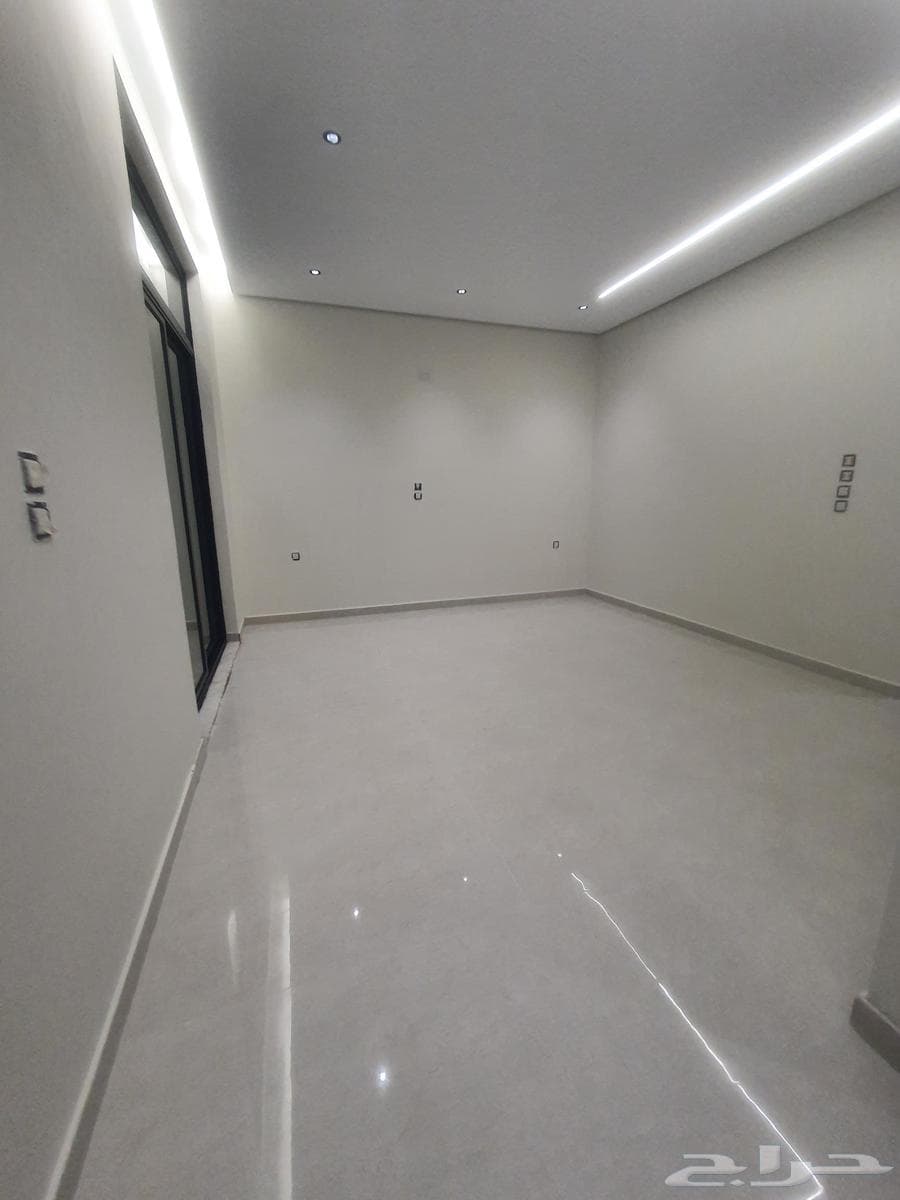 9 bedroom villa in Uhud 6