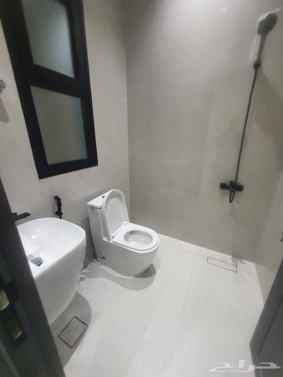 9 bedroom villa in Uhud 10