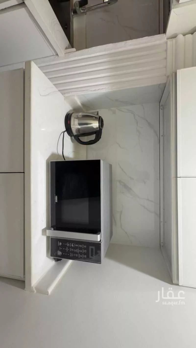 1 bedroom apartment in Al Qiblatayn 4