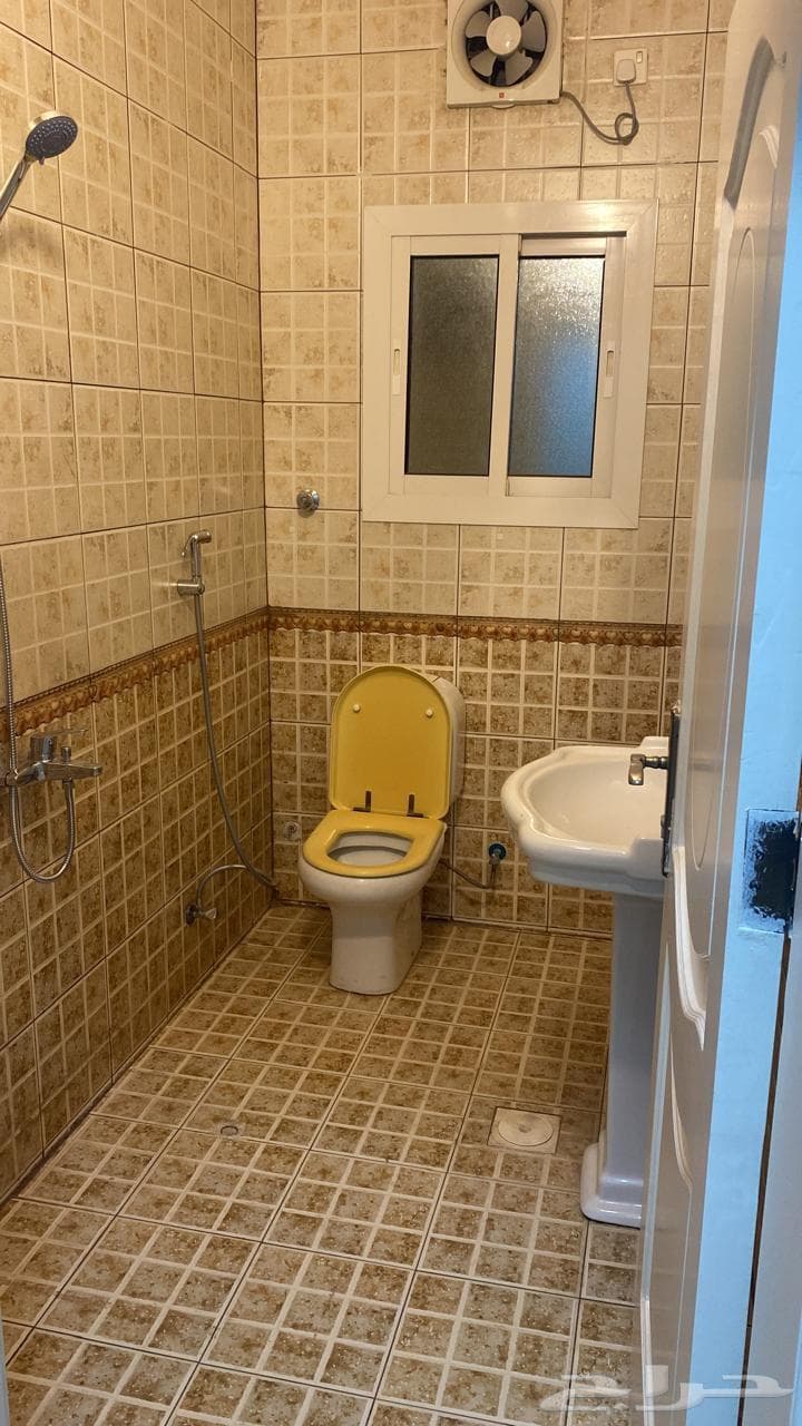 4 bedroom apartment in Al Hamra wa Umm Al Joud 3