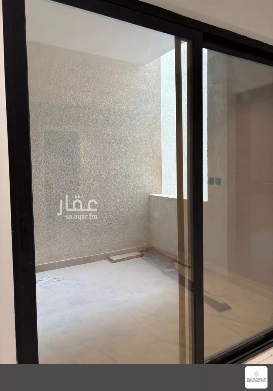3 bedroom apartment in Al Malqa 15