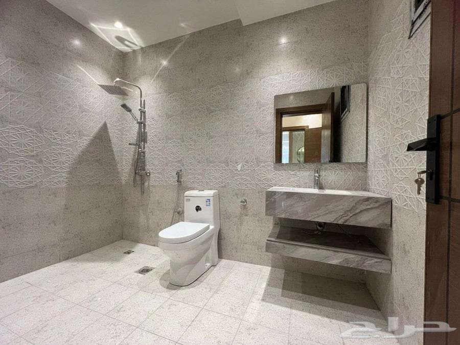 4 bedroom apartment in Wali Al Ahd 11