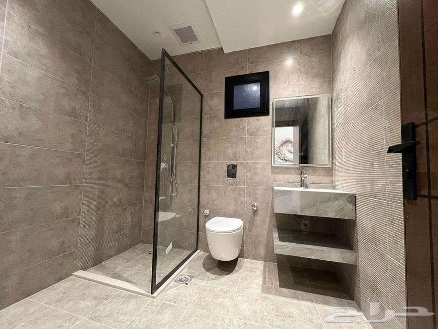 4 bedroom apartment in Wali Al Ahd 15