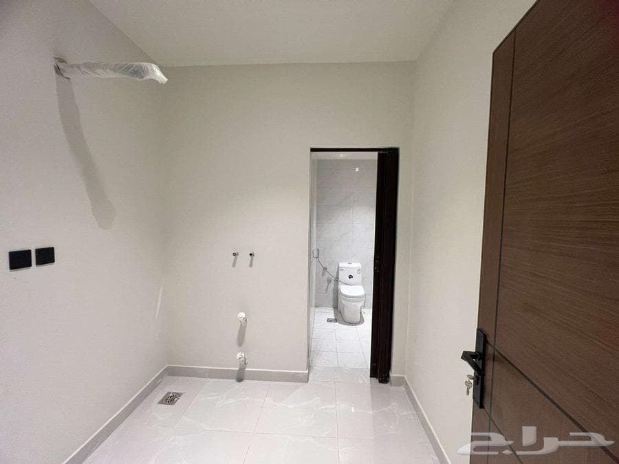 4 bedroom apartment in Wali Al Ahd 8