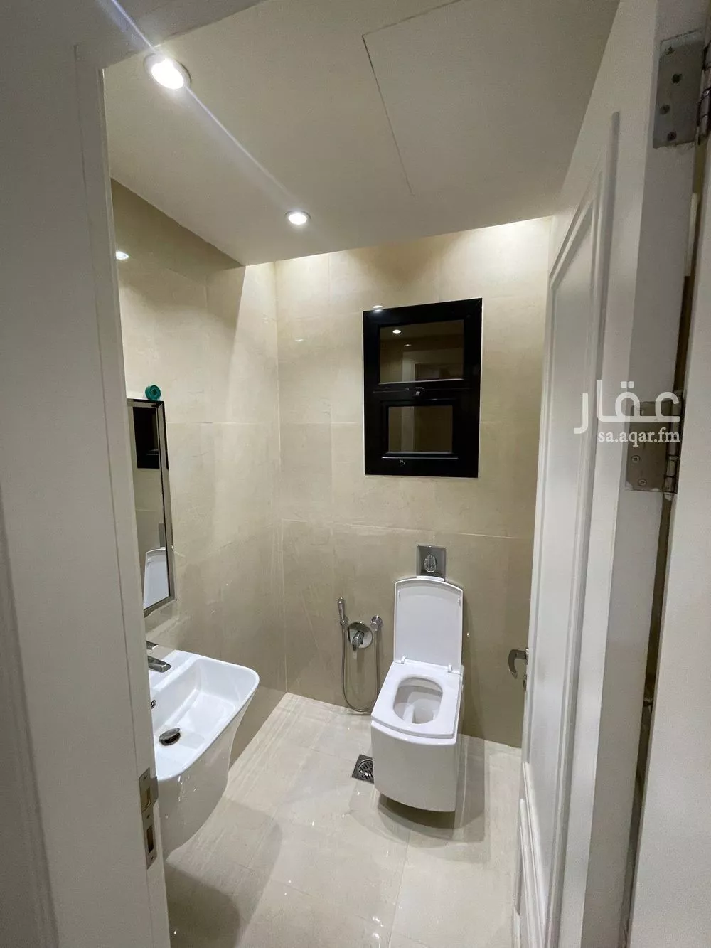 3 bedroom apartment in Al Aridh 5