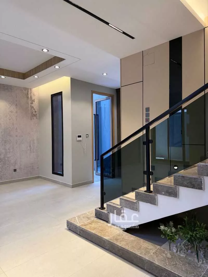 7 bedroom villa in Al Ukayshiyyah 3