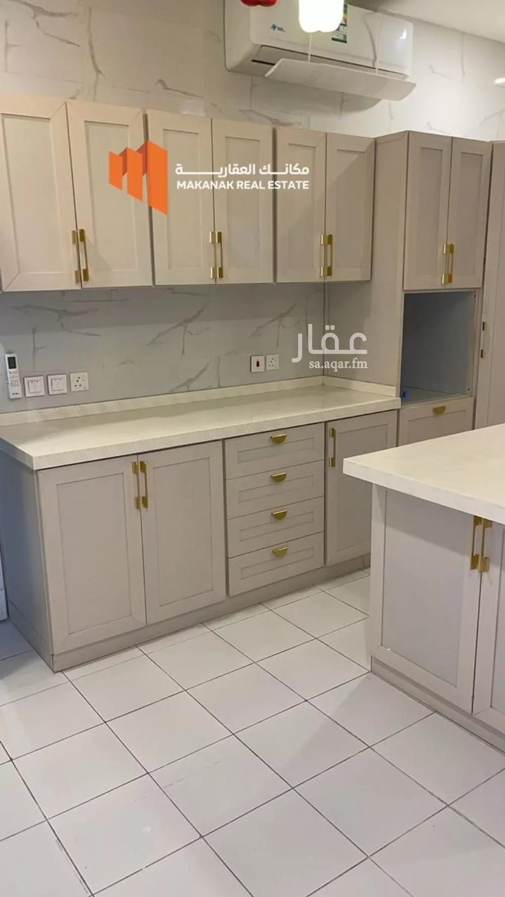 5 bedroom villa in Al Buhairah 15