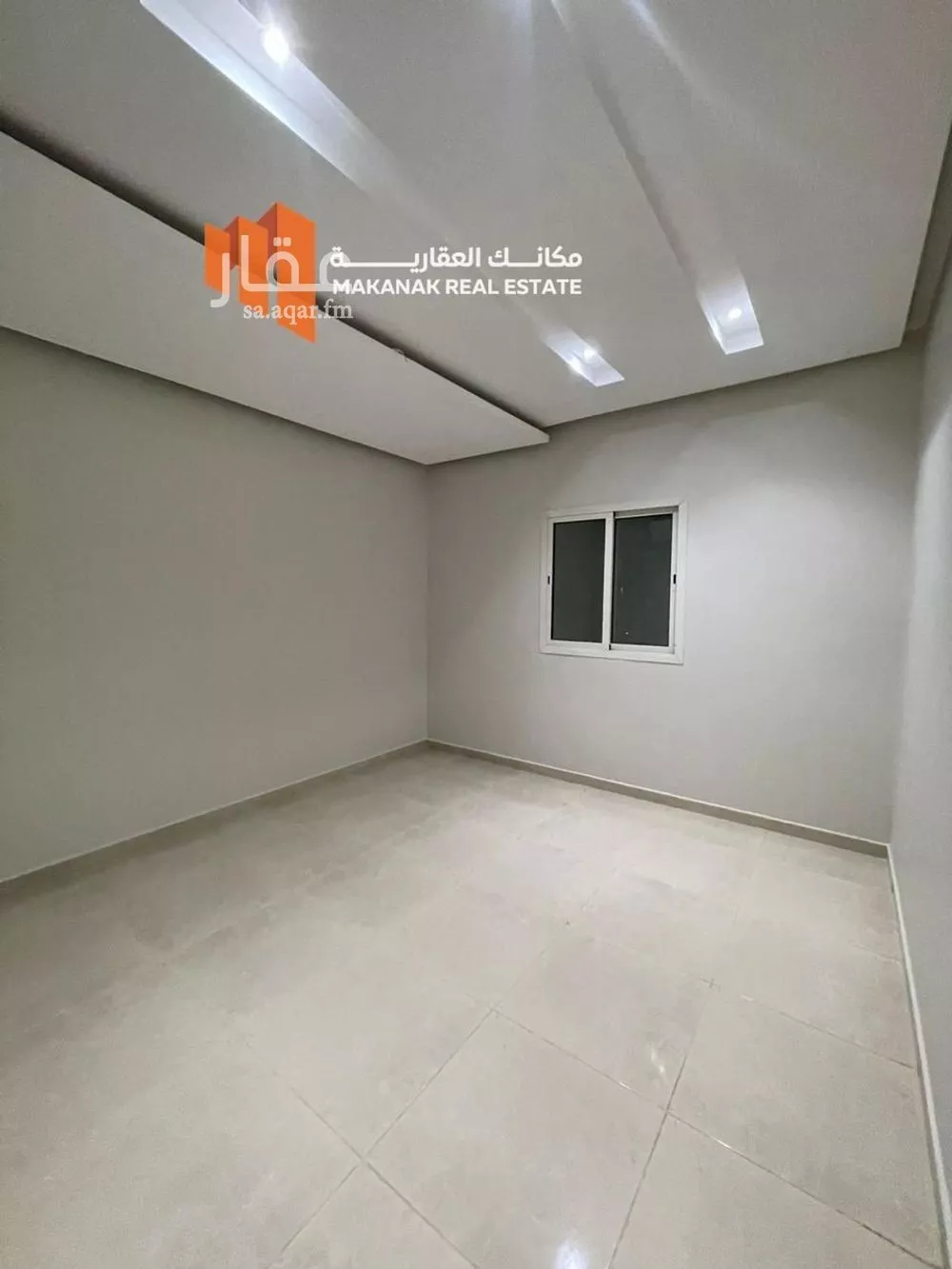 5 bedroom villa in Al Buhairah 4