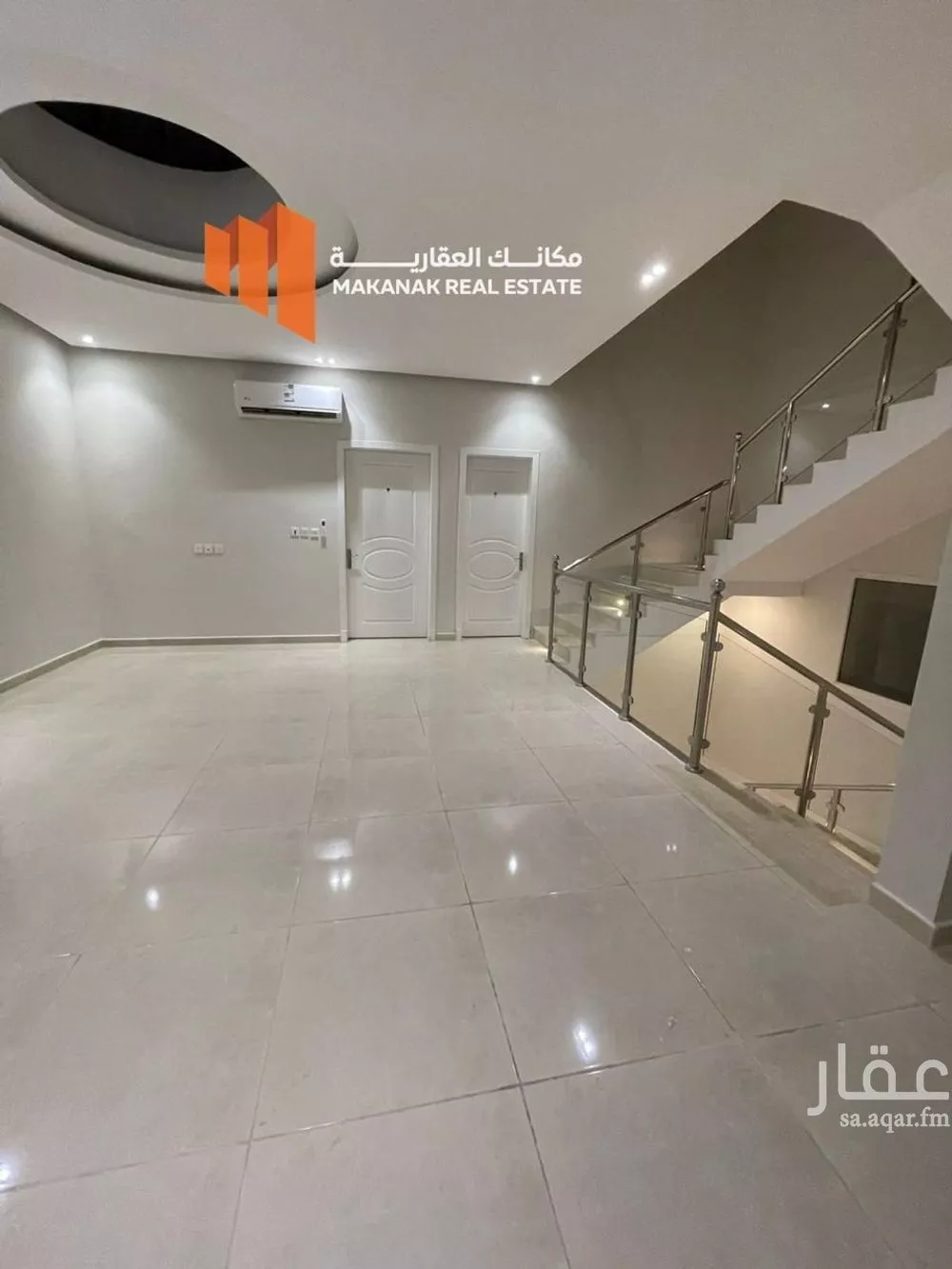 5 bedroom villa in Al Buhairah 8