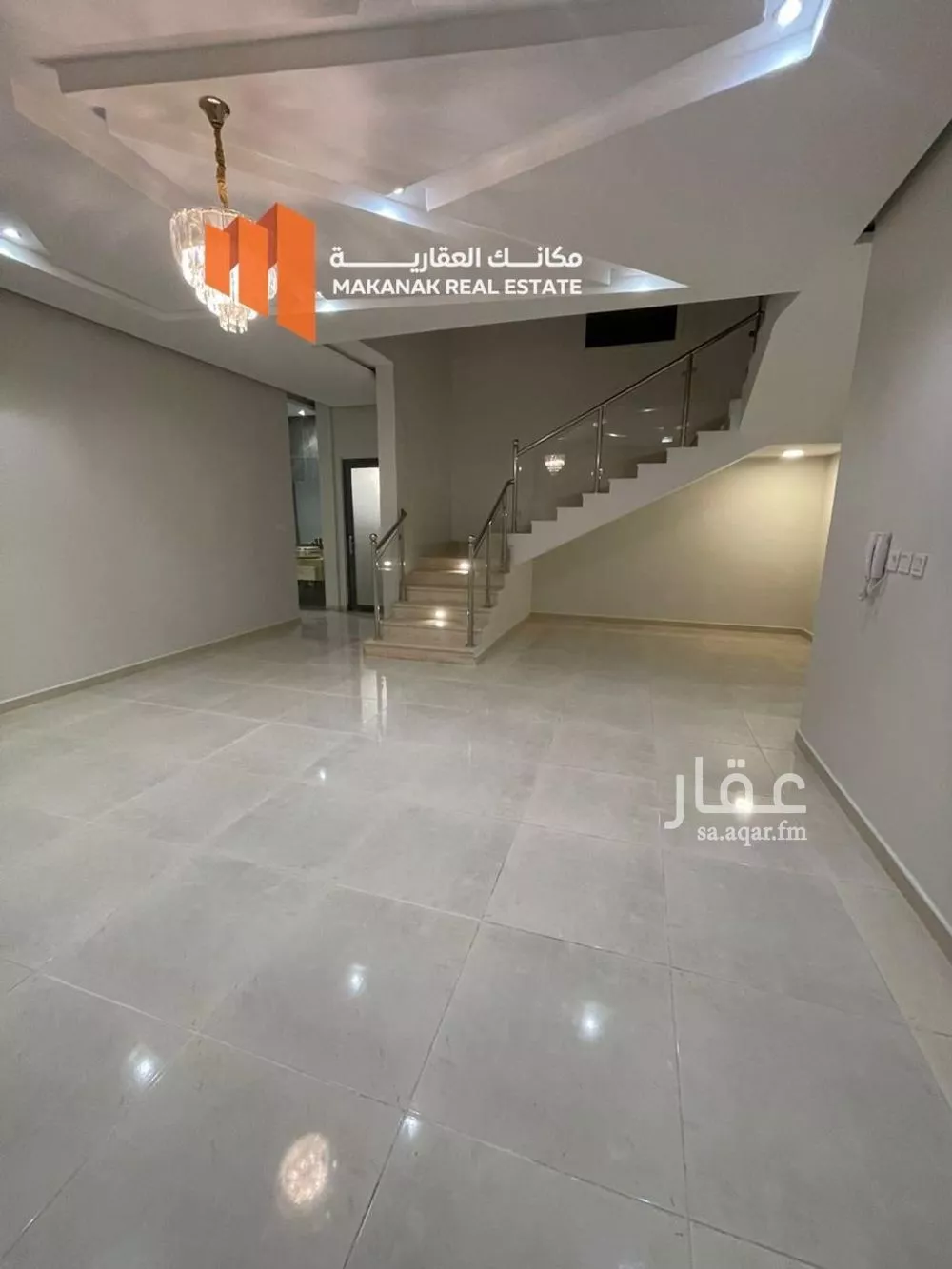 5 bedroom villa in Al Buhairah 9