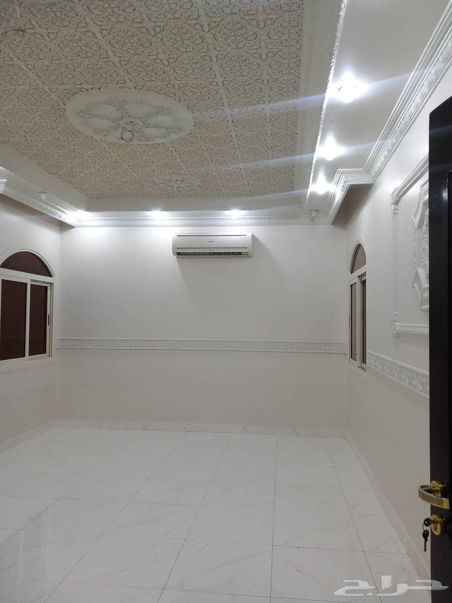 1 bedroom apartment in Sikkat Al Hadeed 2