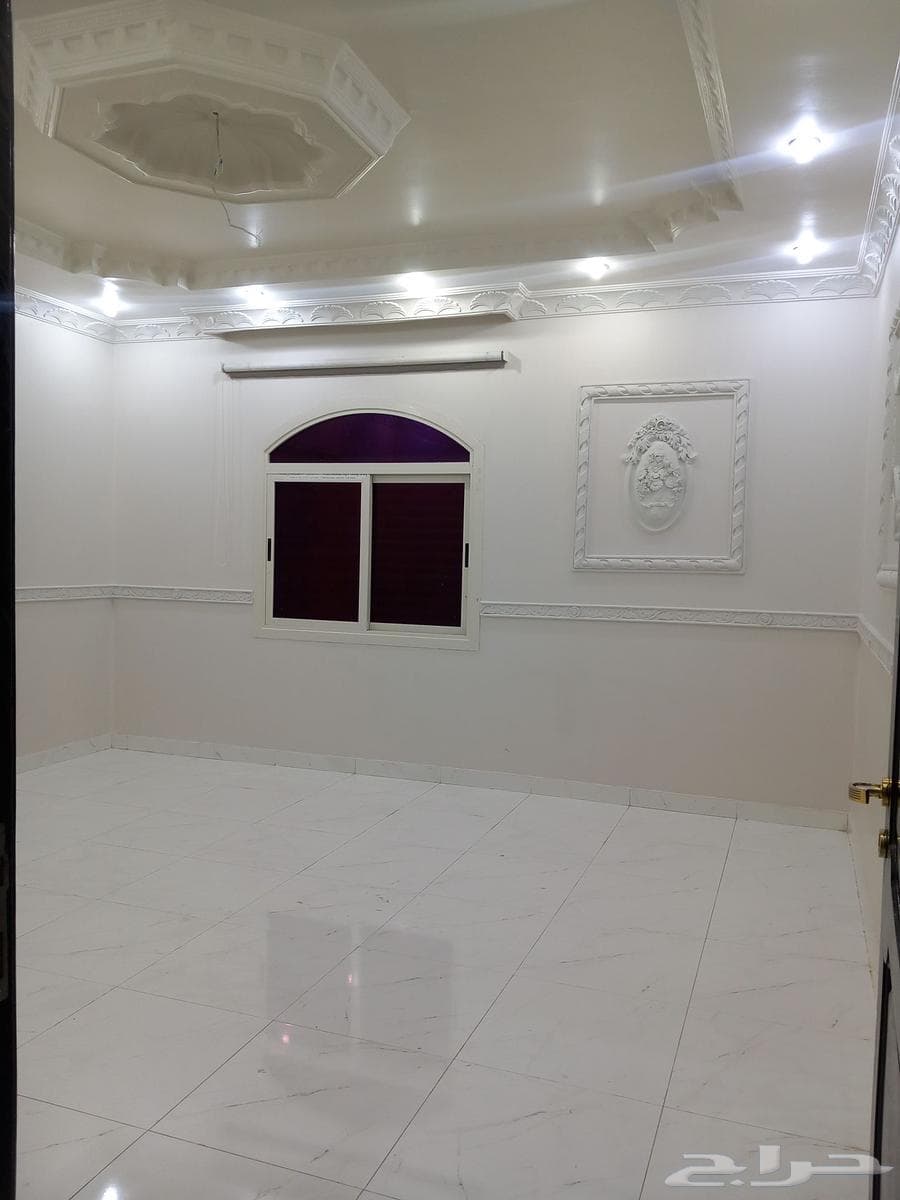 1 bedroom apartment in Sikkat Al Hadeed 5