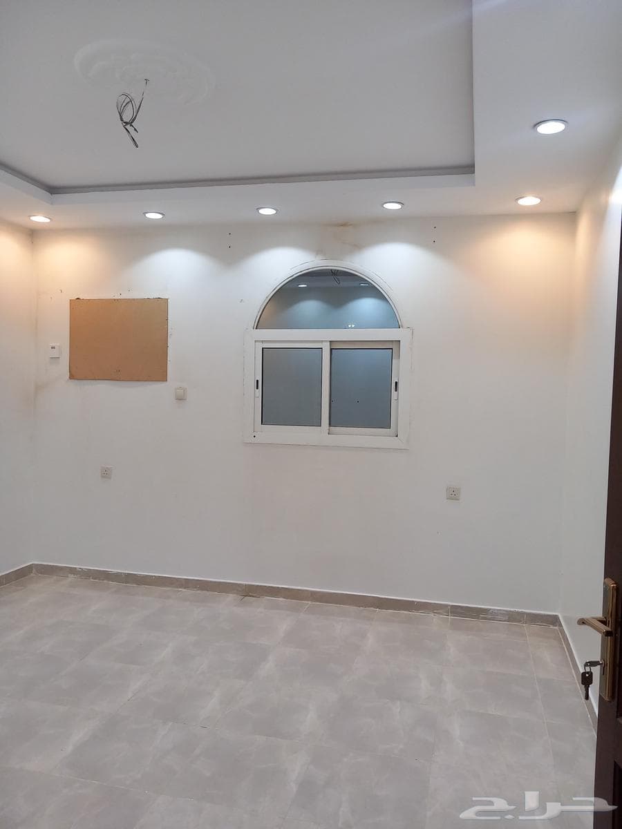 1 bedroom apartment in Sikkat Al Hadeed 8