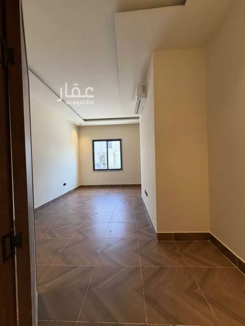 420 sqm building in Al Aridh 11