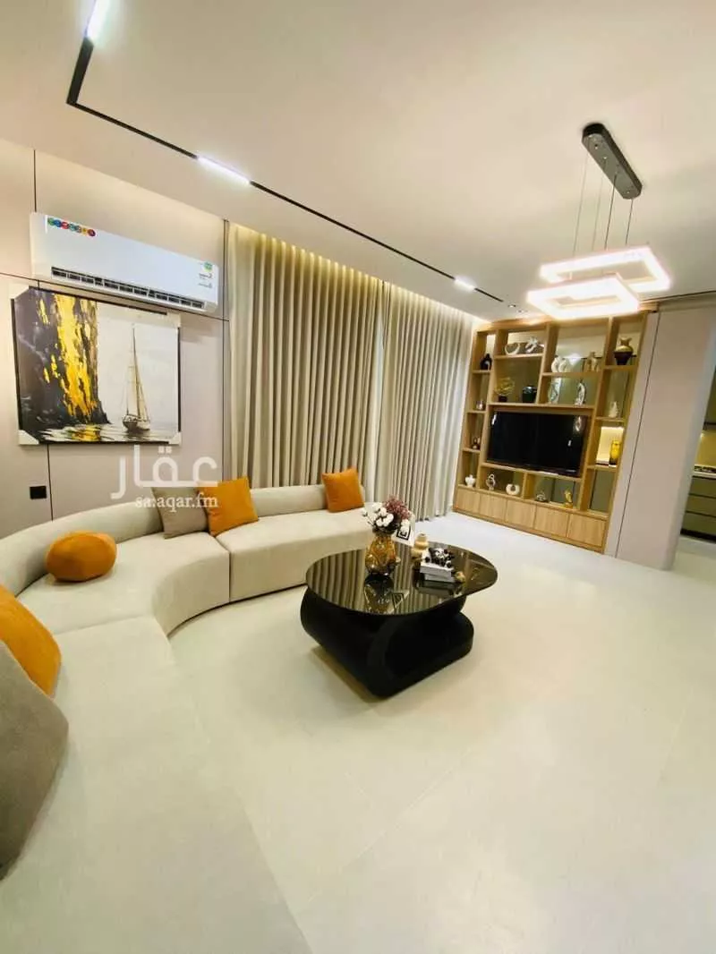 4 bedroom villa in Dirab 4