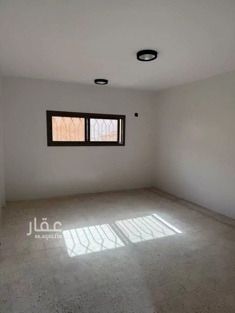 582 sqm building in Ad Deerah 3