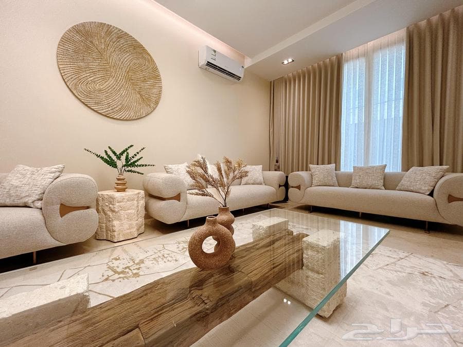 7 bedroom villa in Al Sadd 3