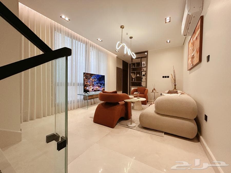 7 bedroom villa in Al Sadd 23