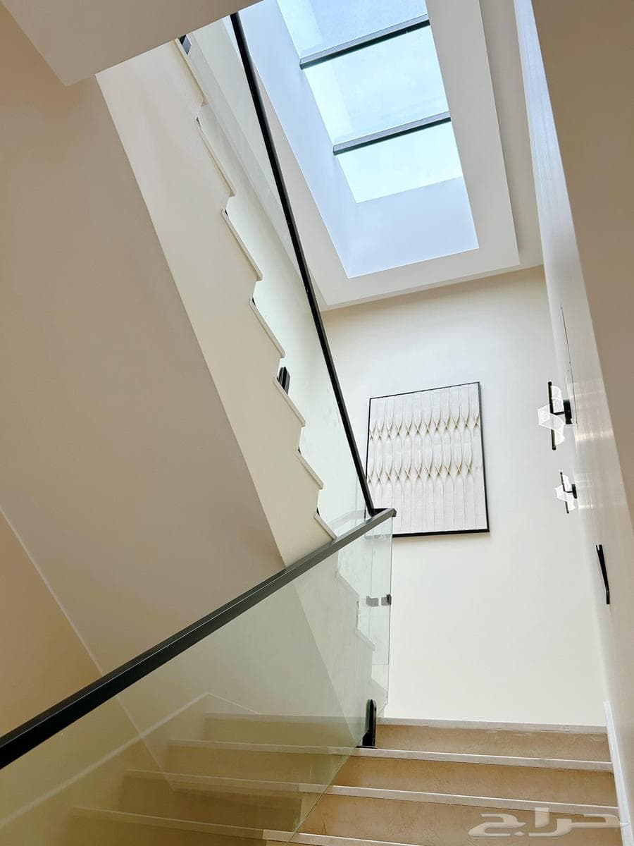 7 bedroom villa in Al Sadd 9