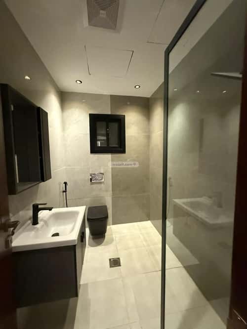 5 bedroom apartment in Al Zahra 8