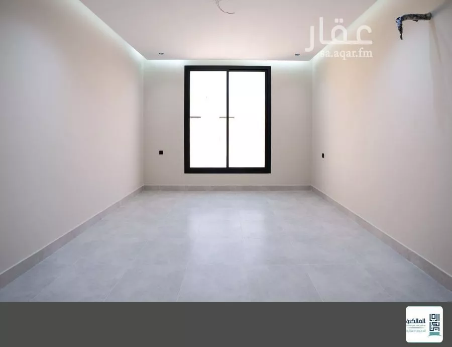 4 bedroom apartment in Al Rawdah 5