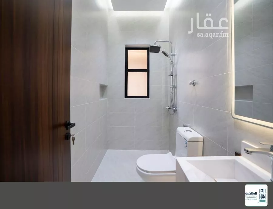 4 bedroom apartment in Al Rawdah 6