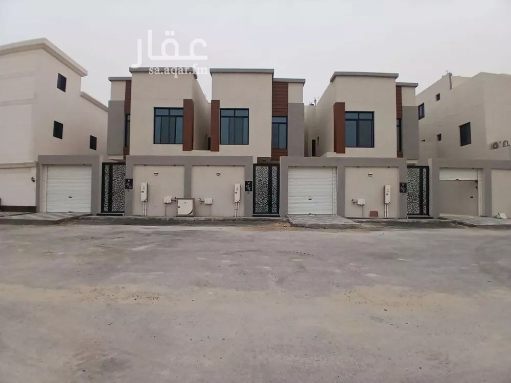 8 bedroom villa in As Sawari 1