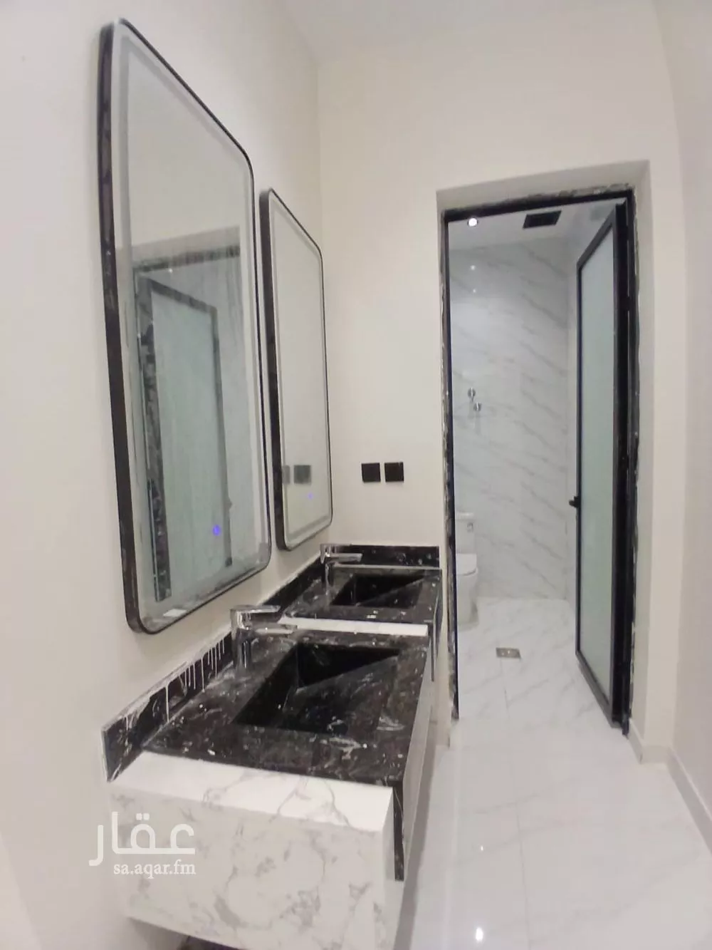 8 bedroom villa in As Sawari 4