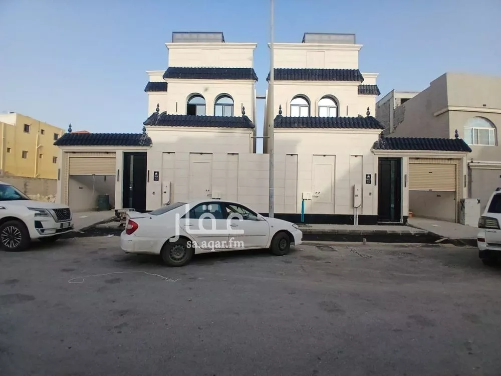 8 bedroom villa in As Sawari 1