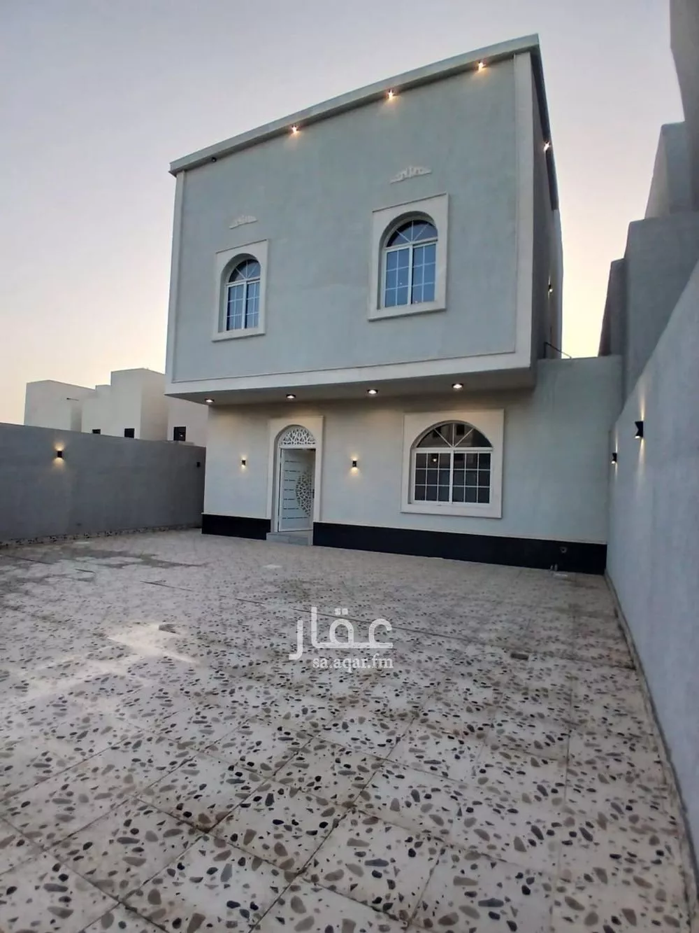 8 bedroom villa in Al Lulu 1