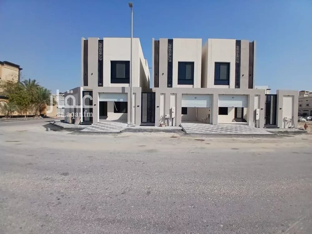 8 bedroom villa in As Sawari 3