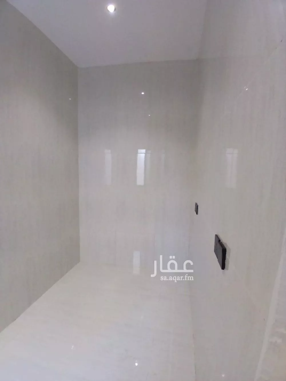 8 bedroom villa in As Sawari 4