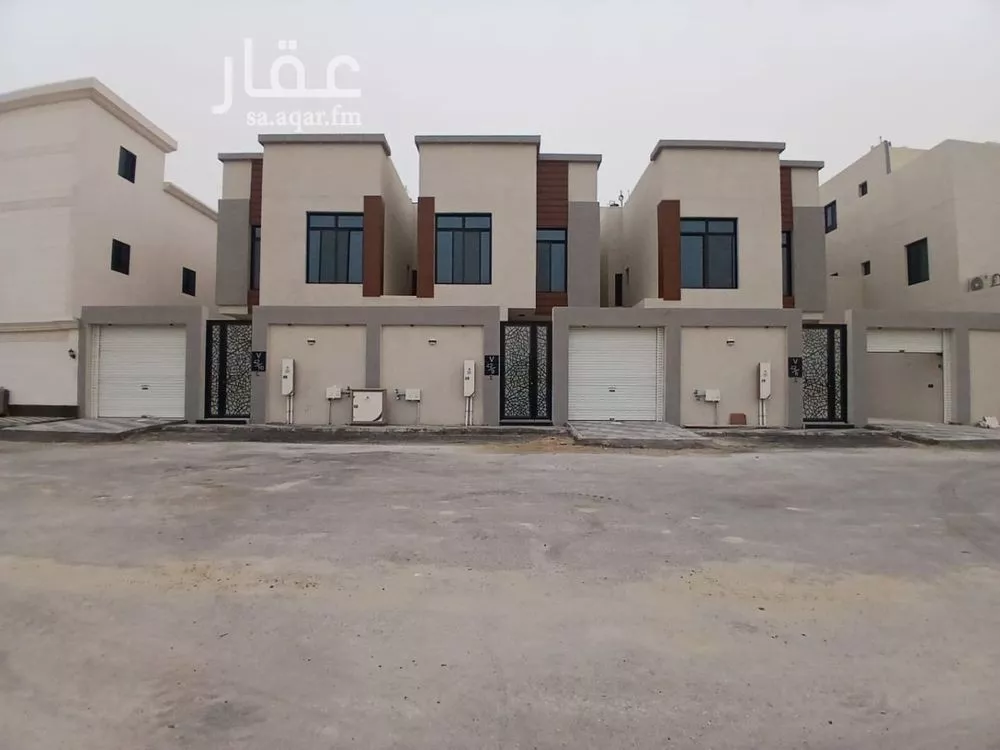 8 bedroom villa in As Sawari 2