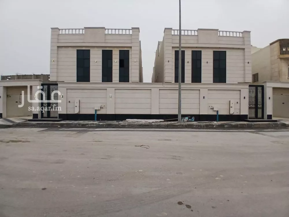 8 bedroom villa in As Sawari 1