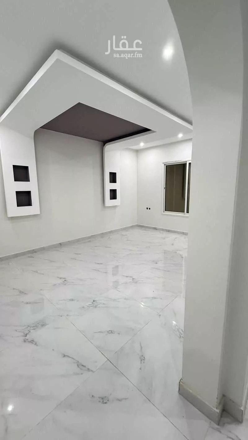 6 bedroom villa in Al Sadd 5