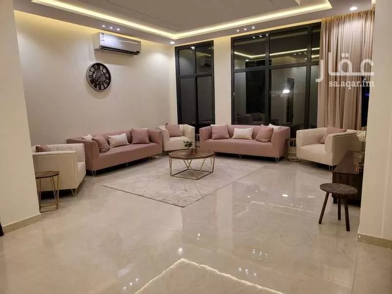 4 bedroom villa in Al Aridh 6