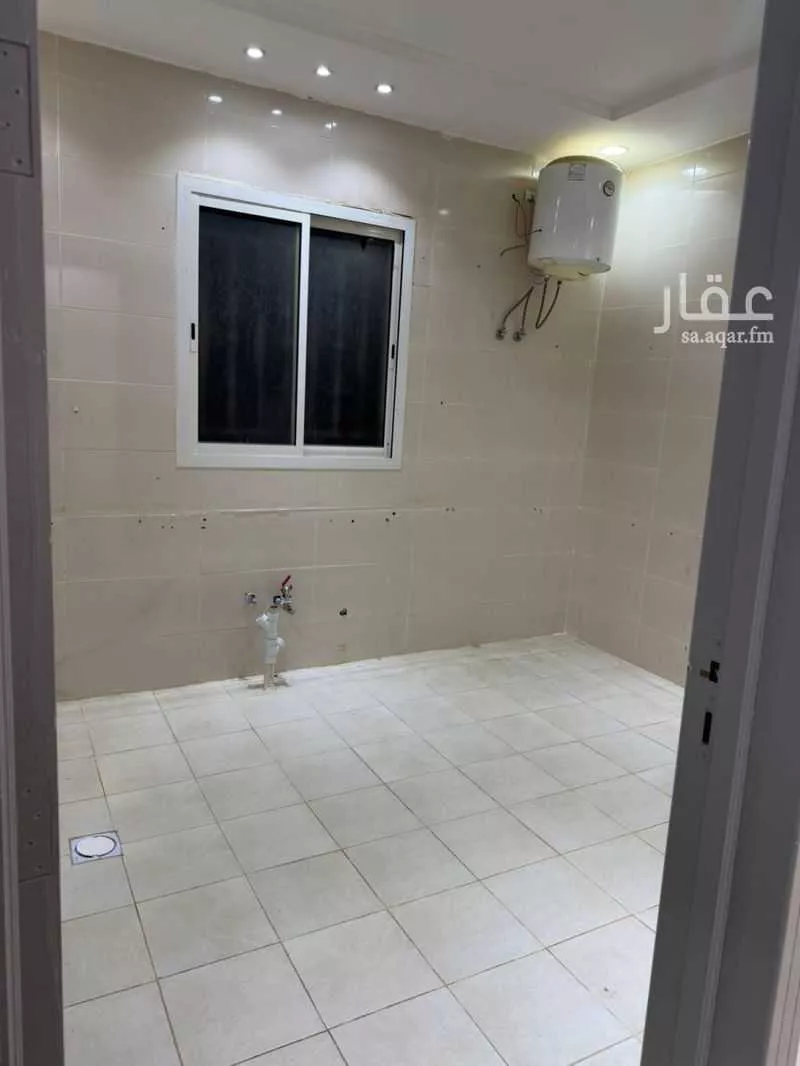3 bedroom floor in Al Qadisiyah 5