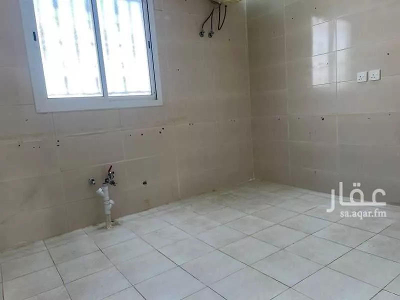 3 bedroom floor in Al Qadisiyah 6