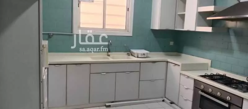 3 bedroom floor in Al Aridh 5