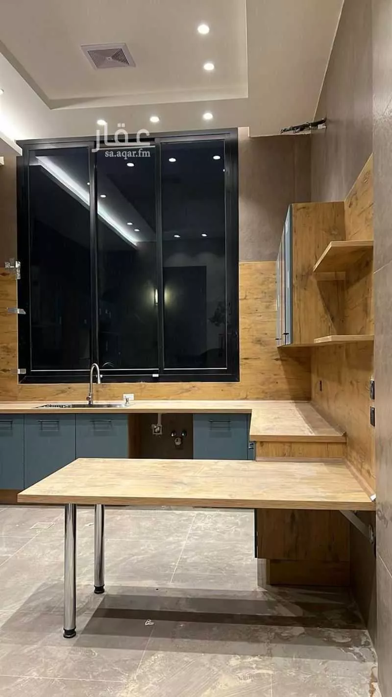 villa in King Fahd 11